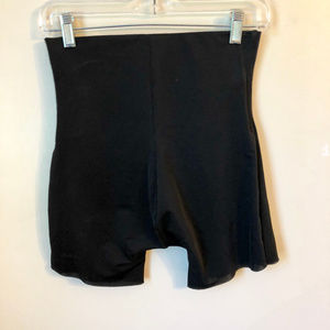 Yummie Tummie Shapewear Shorts Size M